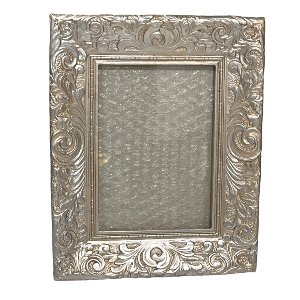 Cynthia Rowley Silver Ornate Picture Frame 5x7 Classic Baroque Scroll Design